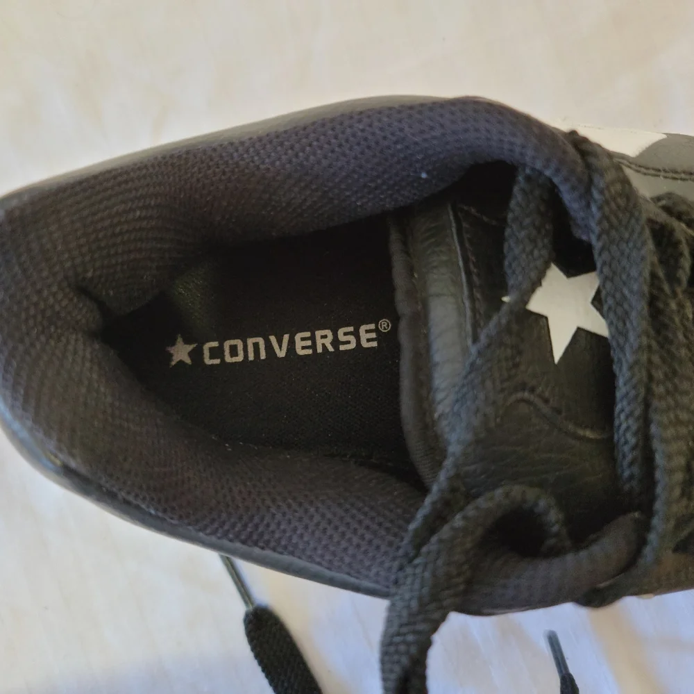 VERY RARE Converse Skateboarding Sneakers, Black & White Leather, US Men's 10 - Picture 7 of 7
